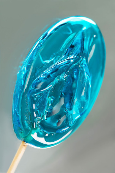 Леденец в форме вагины со вкусом блю кюрасао - 50 гр. Леденец в форме вагины со вкусом блю кюрасао - 50 гр.