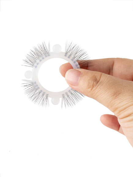 Эластичное кольцо с «ресничками» и 4 шариками