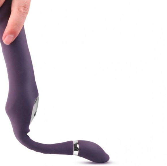 Фиолетовый вибратор с клиторальным отростком - 19 см. Фиолетовый вибратор с клиторальным отростком - 19 см.