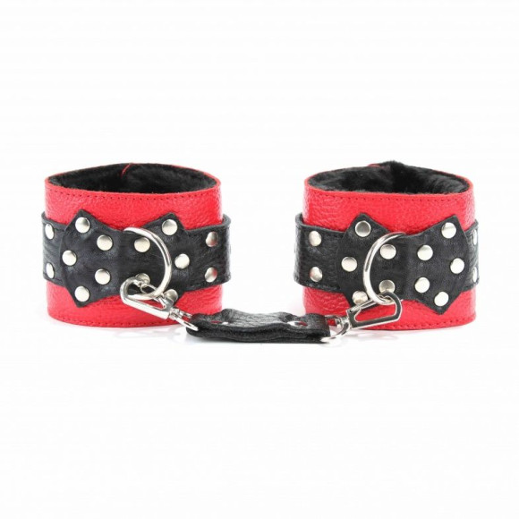 Красно-черные наручники c меховой подкладкой Красно-черные наручники c меховой подкладкой