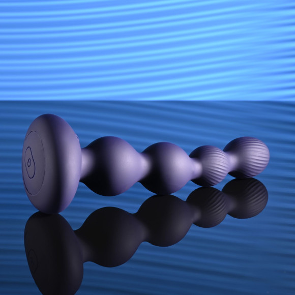 Фиолетовые анальные бусы с вибрацией и вращением Pleasure Orbit - 17,8 см. Фиолетовые анальные бусы с вибрацией и вращением Pleasure Orbit - 17,8 см.