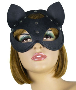Маска кошки с металлическими заклепками Маска кошки с металлическими заклепками
