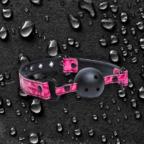 Розовый виниловый кляп SINFUL BALL GAG