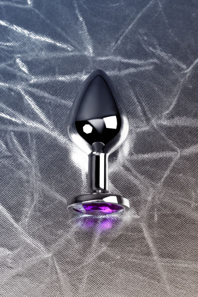 Серебристая коническая анальная пробка с фиолетовым кристаллом - 8 см. Серебристая коническая анальная пробка с фиолетовым кристаллом - 8 см.