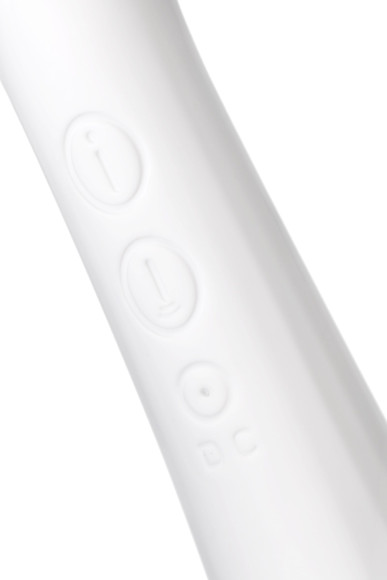 Белый вибратор с вакуумной стимуляцией Jasmine - 23 см. Белый вибратор с вакуумной стимуляцией Jasmine - 23 см.