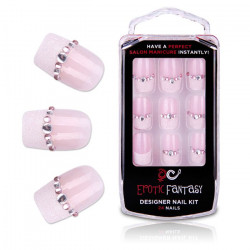 Акриловые типсы французский маникюр со стразами Sexy French Акриловые типсы французский маникюр со стразами Sexy French