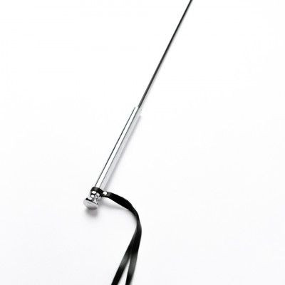 Черный кожаный стек с гладкой ручкой - 55 см. Черный кожаный стек с гладкой ручкой - 55 см.