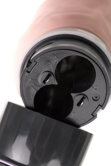 Реалистичный телесный вибратор A-Toys - 19,3 см. Реалистичный телесный вибратор A-Toys - 19,3 см.