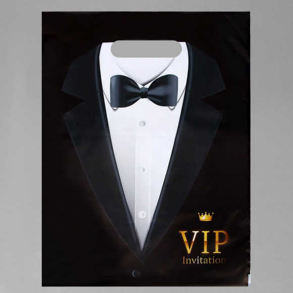 Пакет «Смокинг VIP» полиэтиленовый с вырубной ручкой (30х40 см) Пакет «Смокинг VIP» полиэтиленовый с вырубной ручкой (30х40 см)