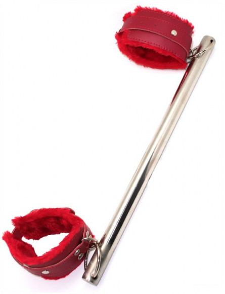 Распорка на руки с красными наручниками