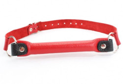 Красный кляп-трензель из кожи Красный кляп-трензель из кожи