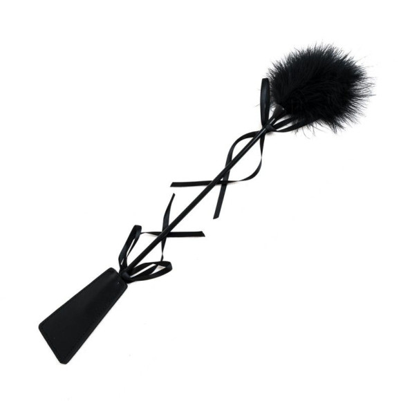 Стек с чёрной пуховкой - 45 см. Стек с чёрной пуховкой - 45 см.