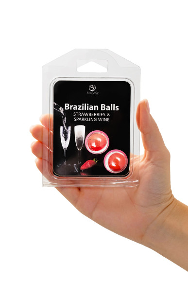 Набор из 2 шариков с массажным маслом Brazilian Balls с ароматом клубники и шампанского Набор из 2 шариков с массажным маслом Brazilian Balls с ароматом клубники и шампанского